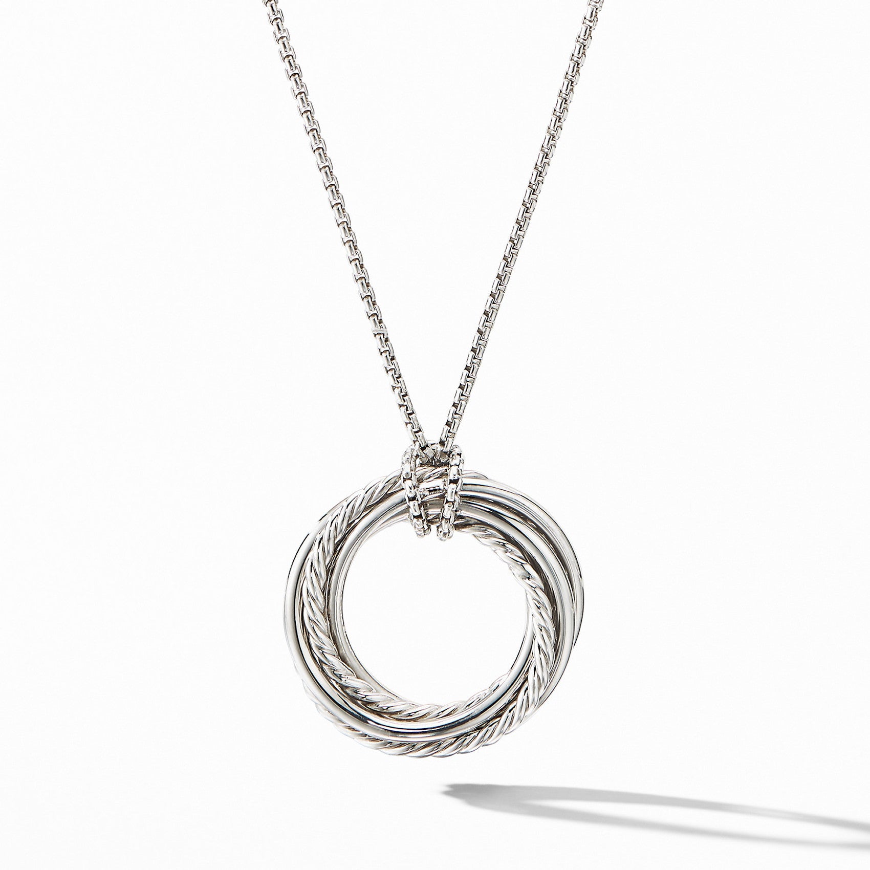 David Yurman Crossover Diamond Necklace 21MM NAGI   N14520dssadi17 2400x 