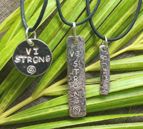 vi_strong_pendant