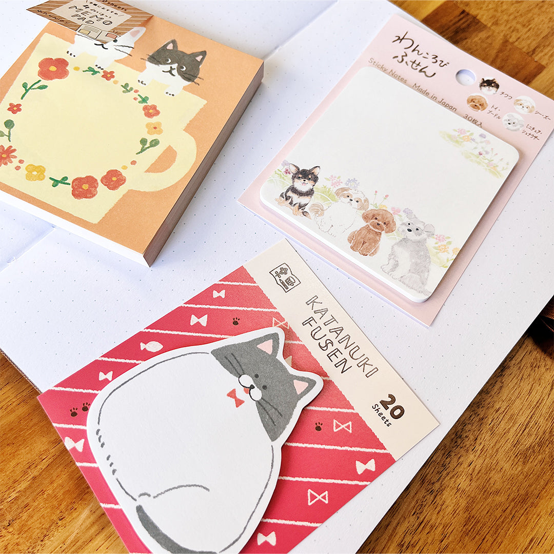 Dog and cat sticky notes and memo pads for pet journaling