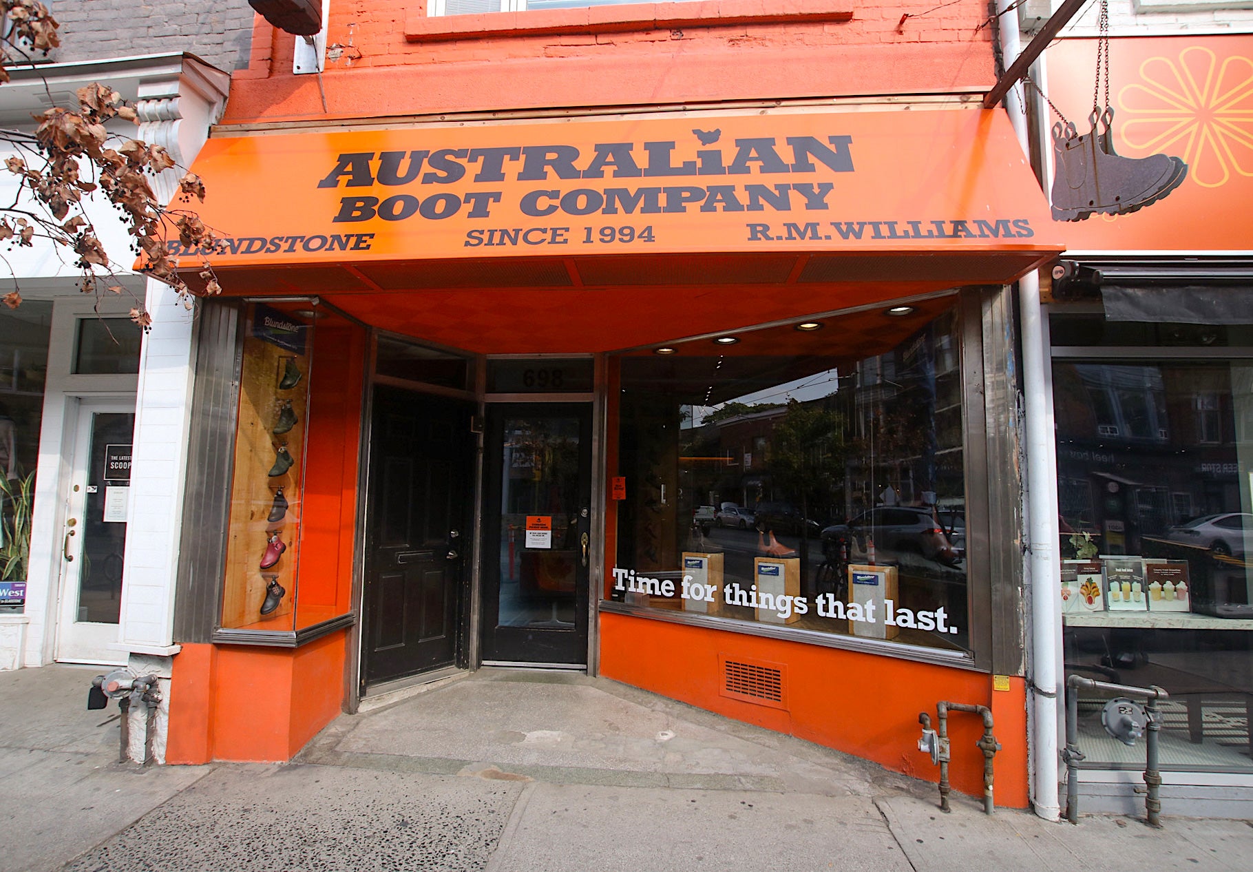 Misvisende bryllup sang Queen Street West Toronto Australian Boot Company Canada