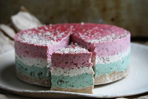Spirulina Chia Marshmellow Vegan Cake