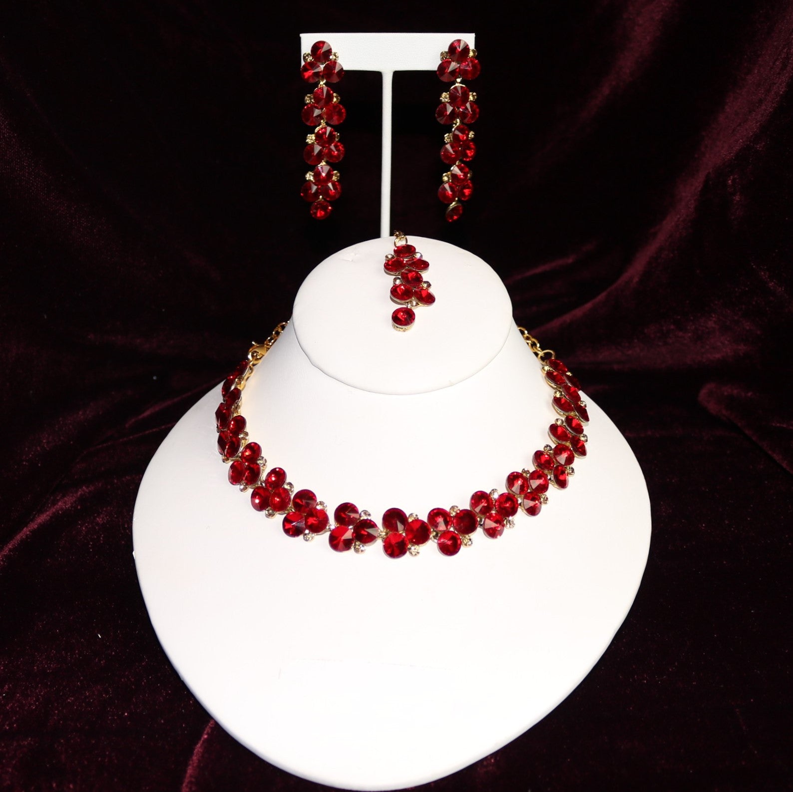 red choker necklace