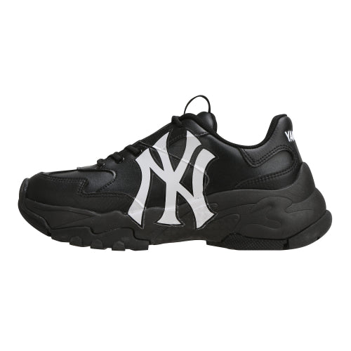 ny yankees womens sneakers