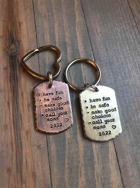 Dont Do Stupid Sht Key Chain - Laser Engraved Keychain for New driver, Son  or Daughter Gift - (Silver, Don't Do Stupid - Love Mom)