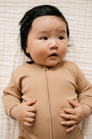 Organic Cotton Fine Rib Long Sleeve Bodysuit - Milk – Jamie Kay NZ