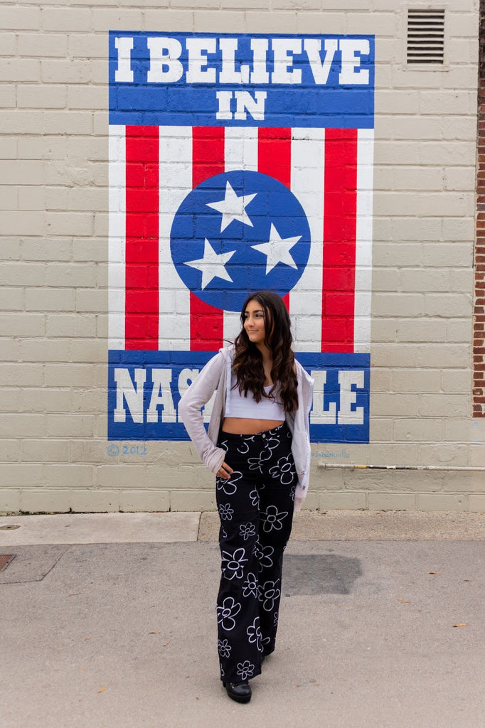 Nashville Bachelorette Party Ideas and Activities - Instaworthy Murals Located in Nashville - Photowalk Your Travel