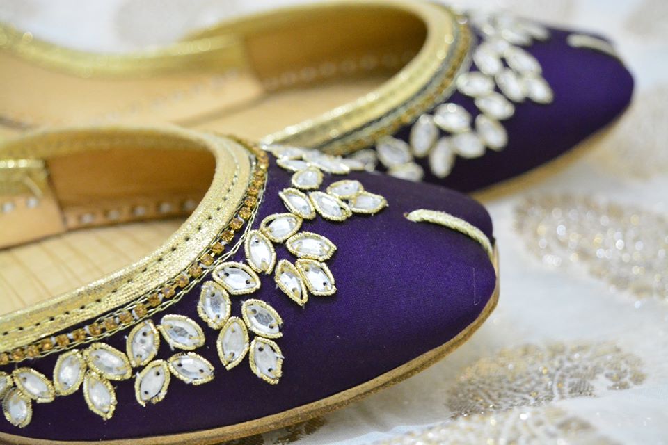 Buy Mojari Khussa, Kolhapuri Shoes, Peshawari, Kohati Sandals Online ...