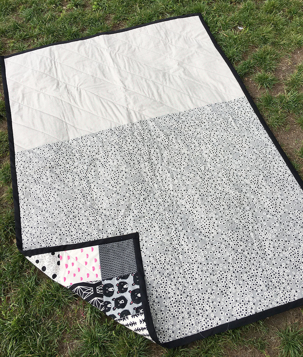 free-super-easy-black-white-quilt-pattern-brooklyn-craft-company