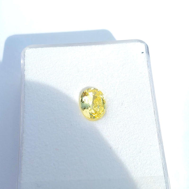 Fancy Color Yellow Sapphire Oval Cut 2.02ct - Gemorex International Inc
