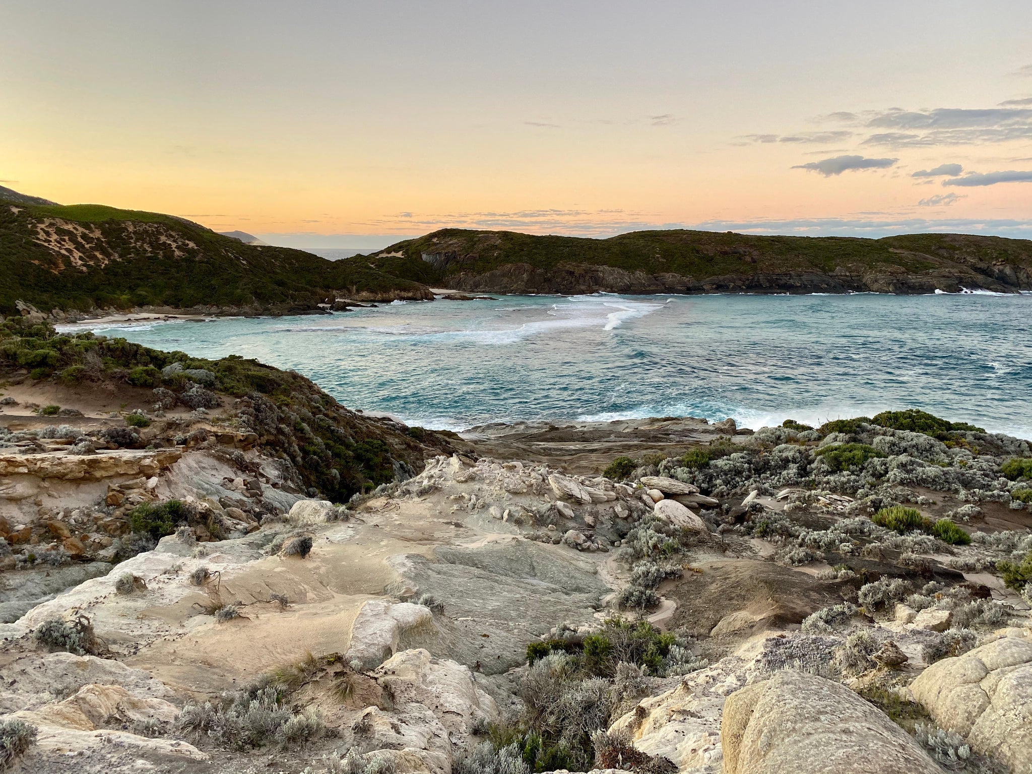 A quiet bay with no one around on the bibbulmun track near Walpole. We had started this hike at Mandalay Beach 