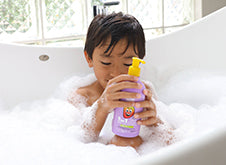 WOW Skin Science Kids Mango 3 in 1 Tip to Toe Wash - Shampoo + Conditioner + Bodywash step2