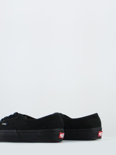 vans authentic total black