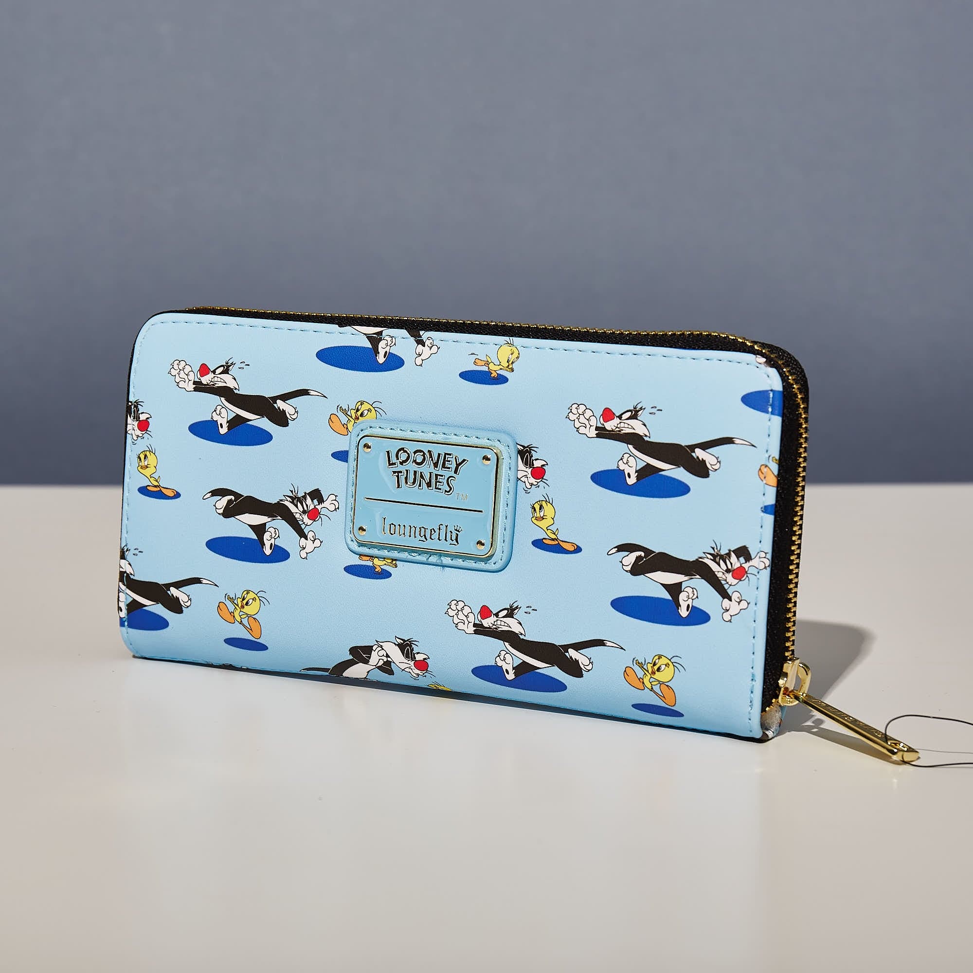 LoungeFly Looney Tunest Tweety & Sylvester Aop Zip Wallet