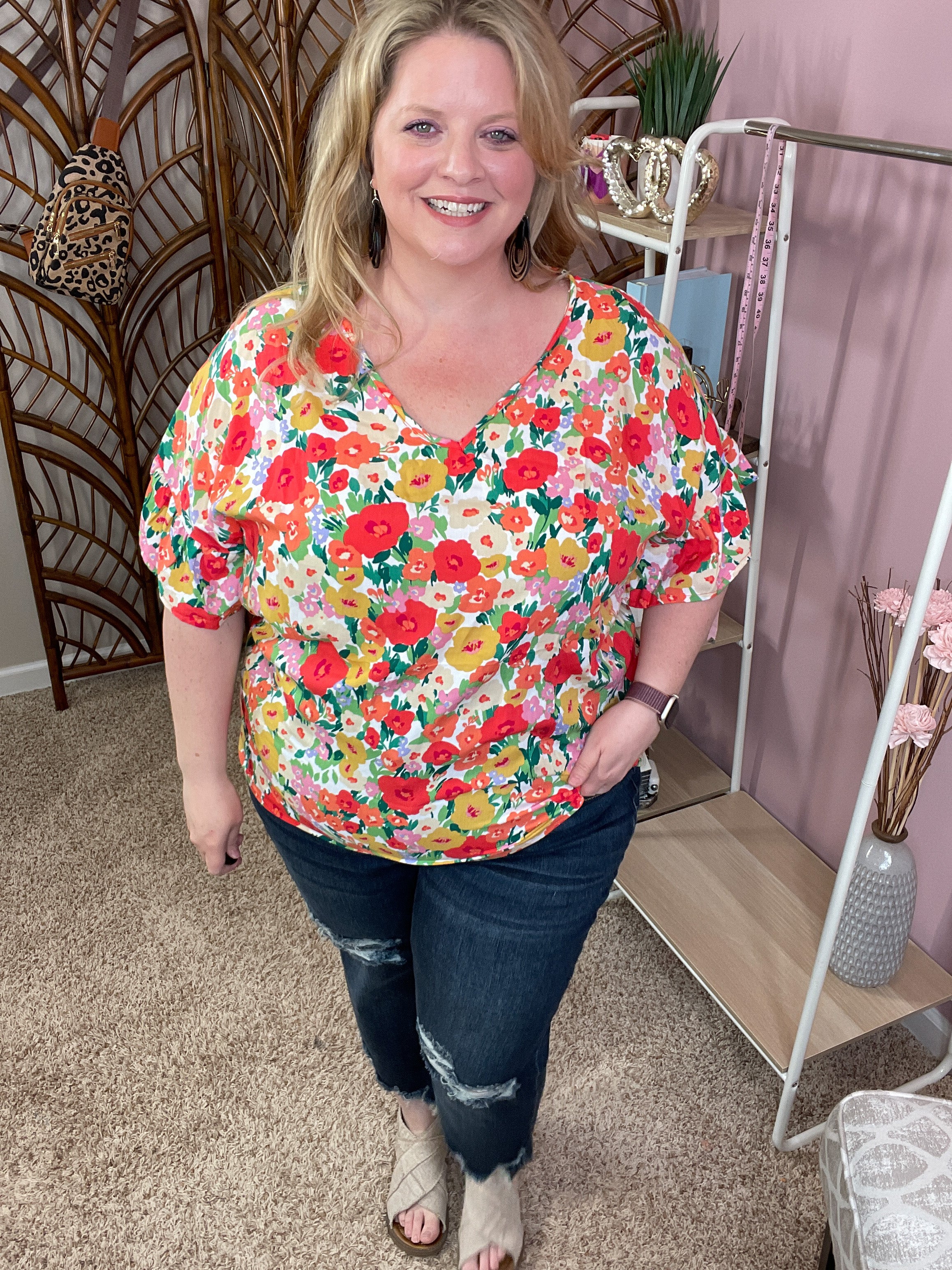 Keep Glowing Top - Cream and Floral