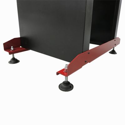 Proton Floor Stand Close-Up - Large Leveling Feet