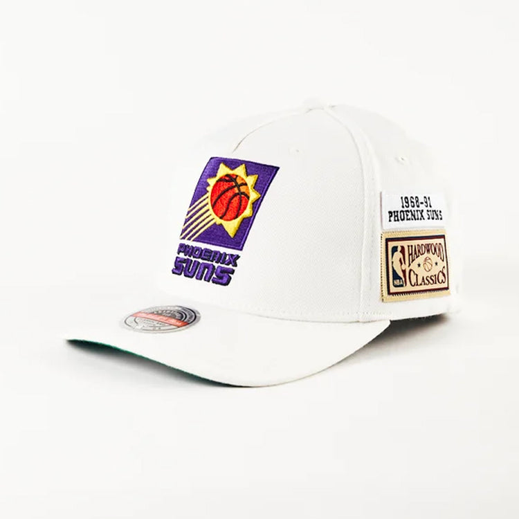 Mitchell & Ness New York Knicks Merch Logo Hardwood Classic Red Flex  Snapback Hat