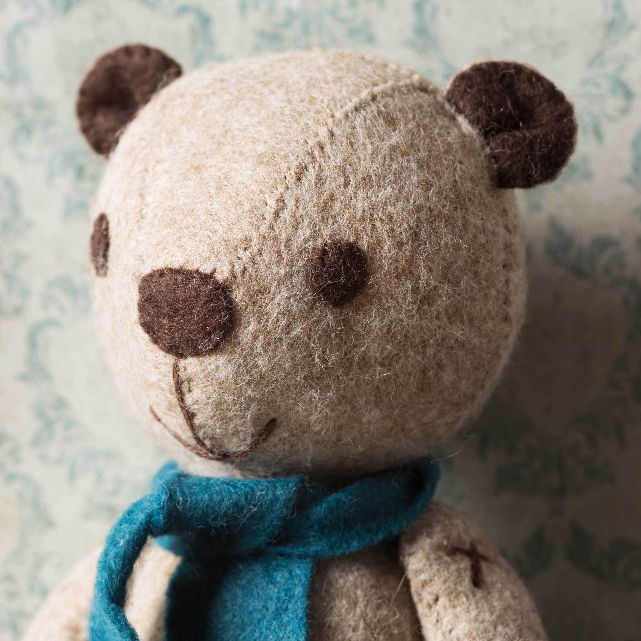 felt teddy bear craft