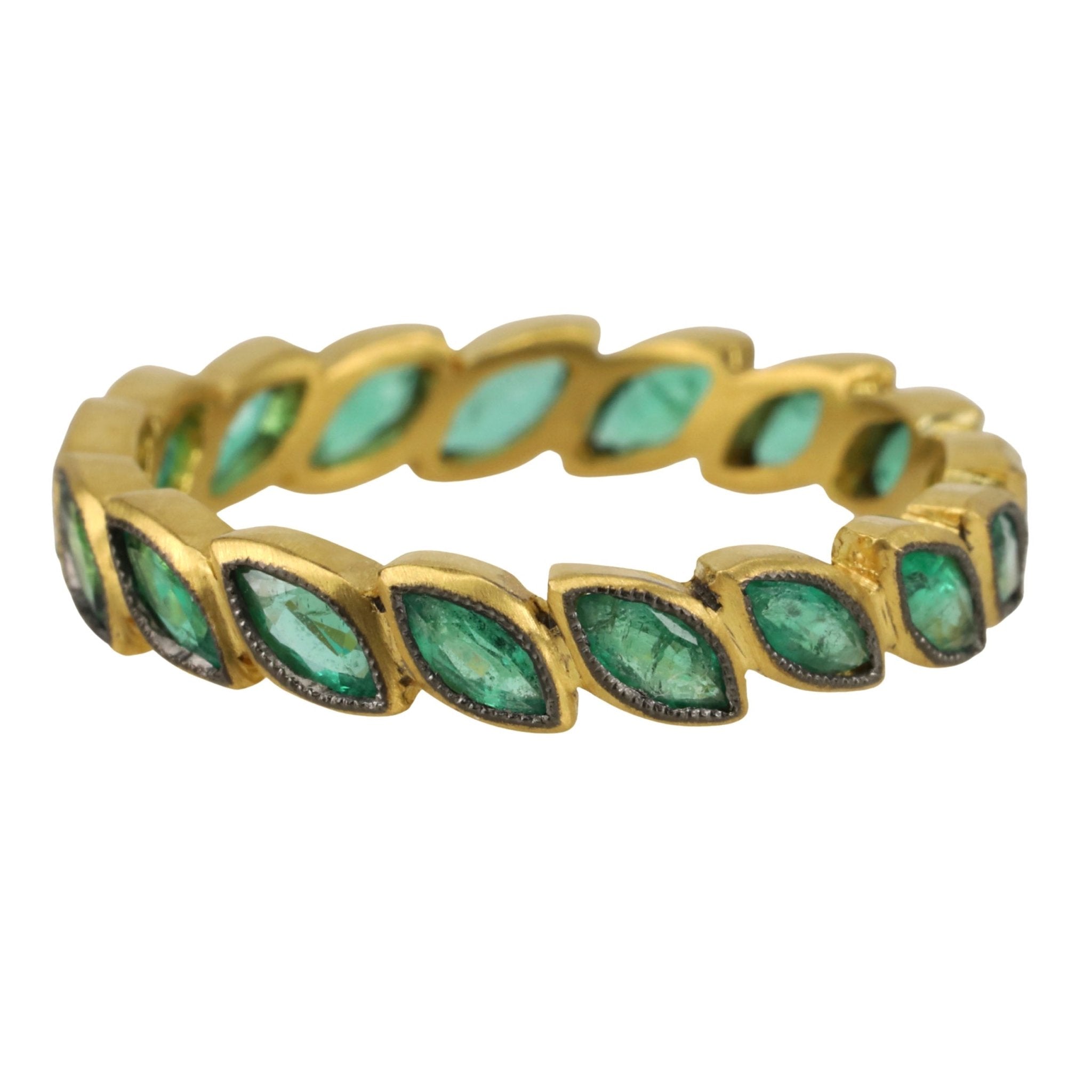 Cathy Waterman 22 Karat Gold Lacy Rose Flex Bracelet with Bezel Set  Diamonds – Peridot Fine Jewelry