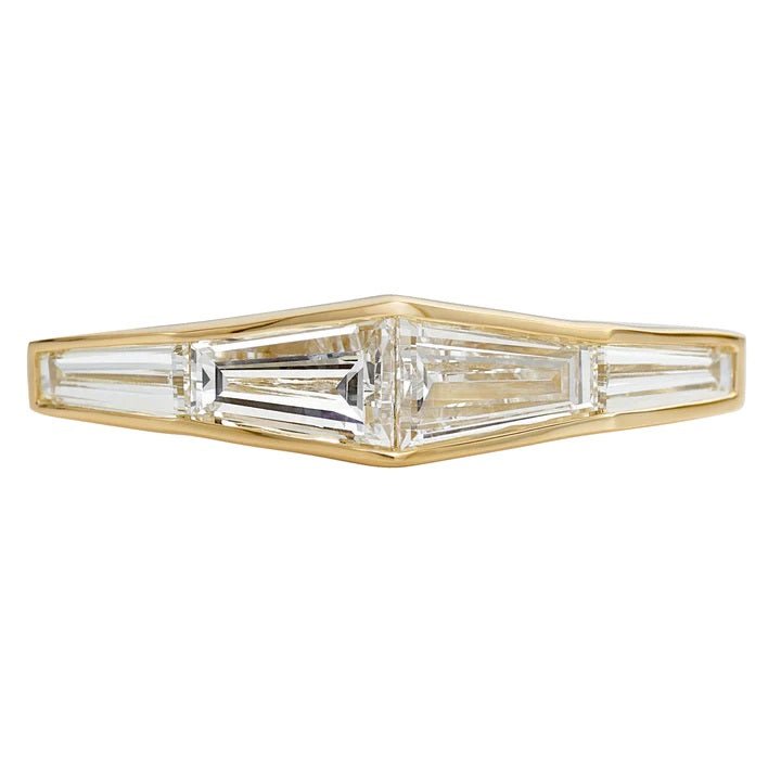 Yasuko Azuma 18K Gold Tapered Zen Ring with Icy Grey Diamond – Peridot  Fine Jewelry
