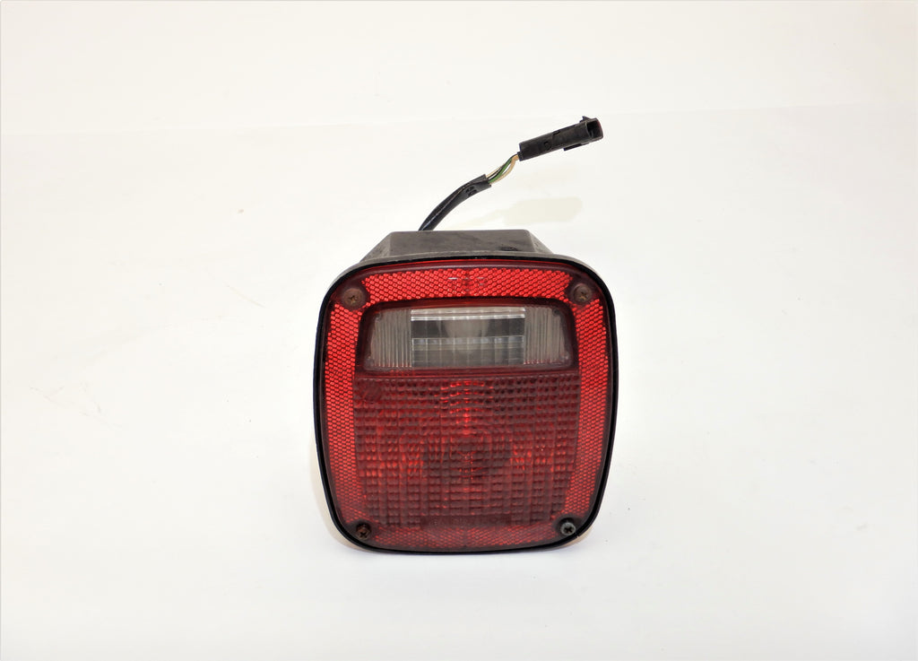 91-95 Wrangler YJ Jeep Driver Left Tail Light Taillight Lamp 56016721 –  DeadJeep