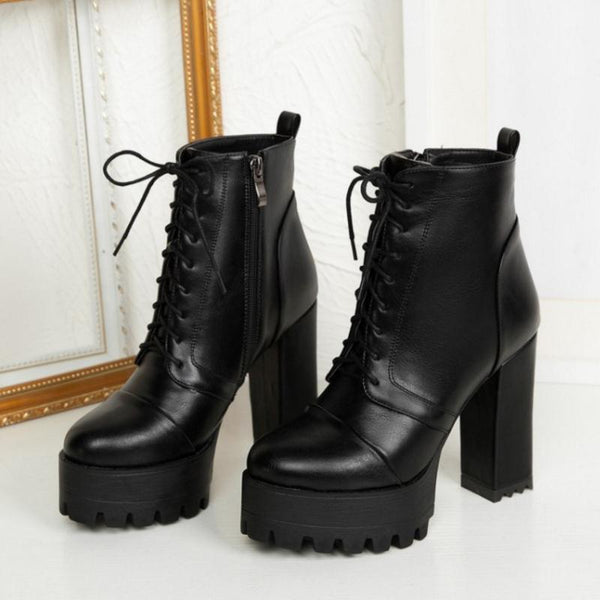 Black Square Heels Platform Boots | ZORKET