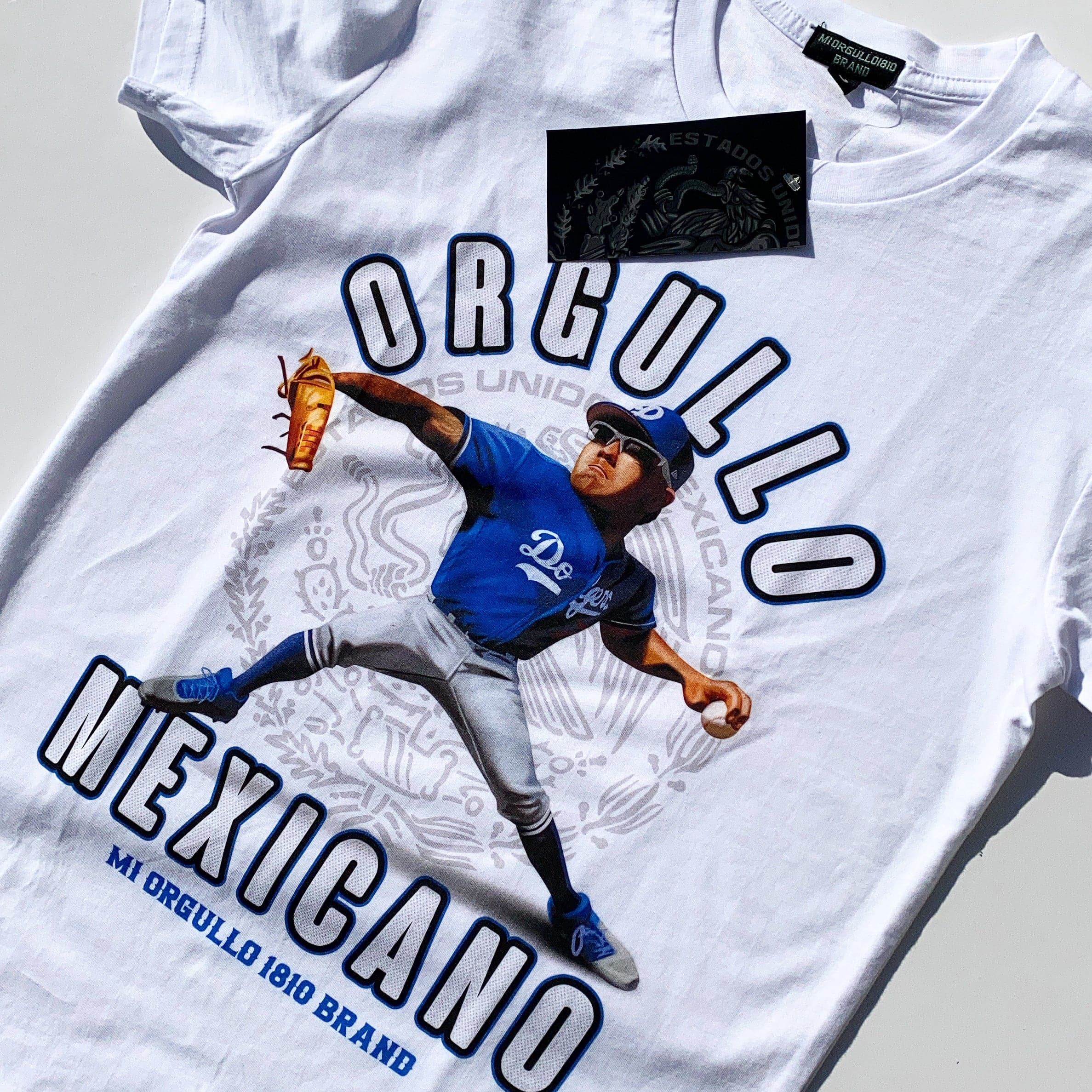 Tops, Womens Dodgers Mexico Edition Urias 7 Jersey Available Size Smlxl2xl