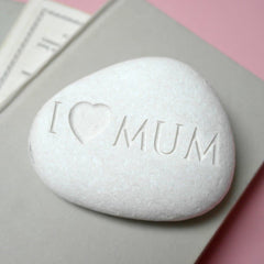 Engraved Mum Pebble