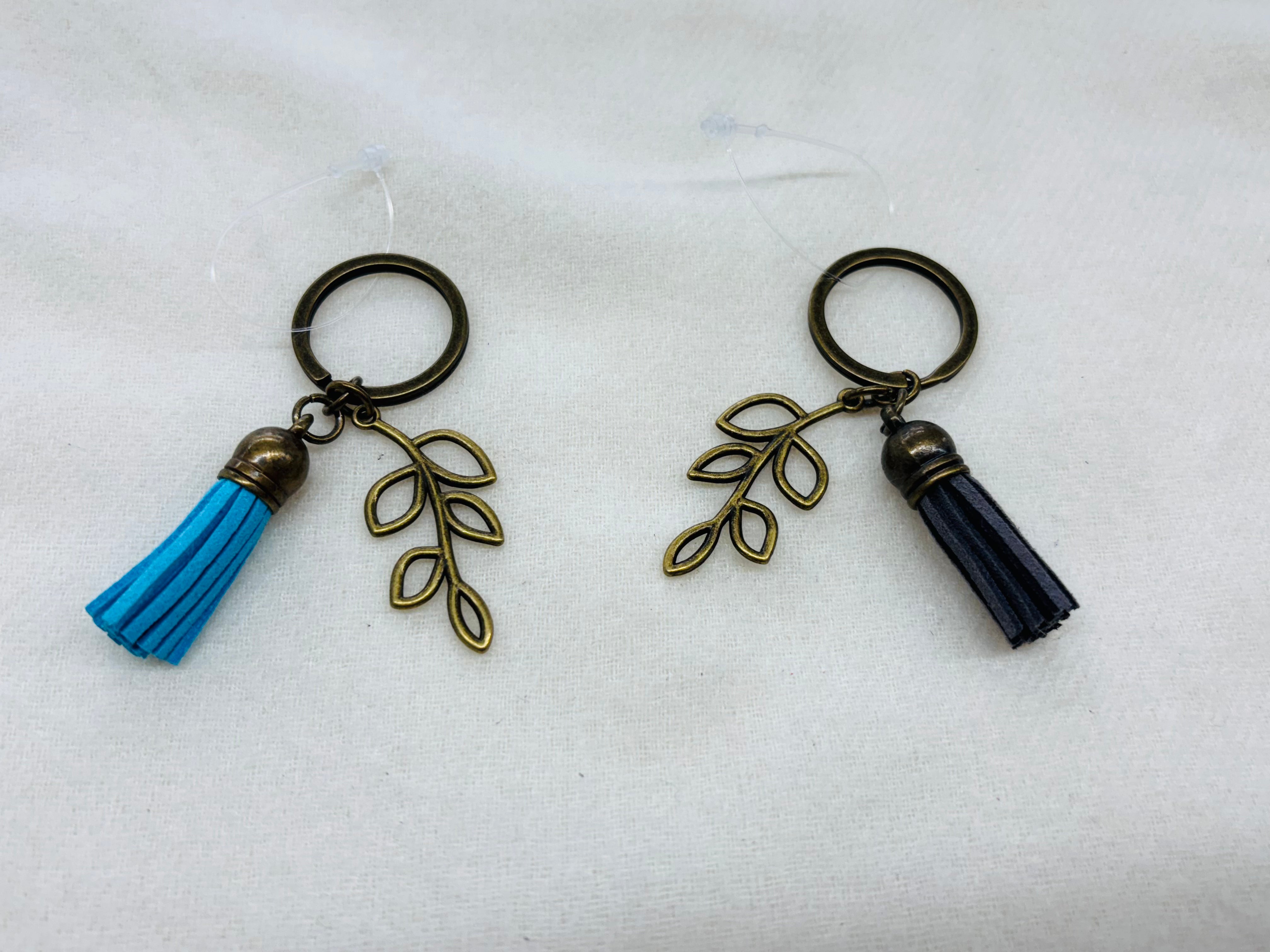 Gold Leaves Charm Diffuser Keychain