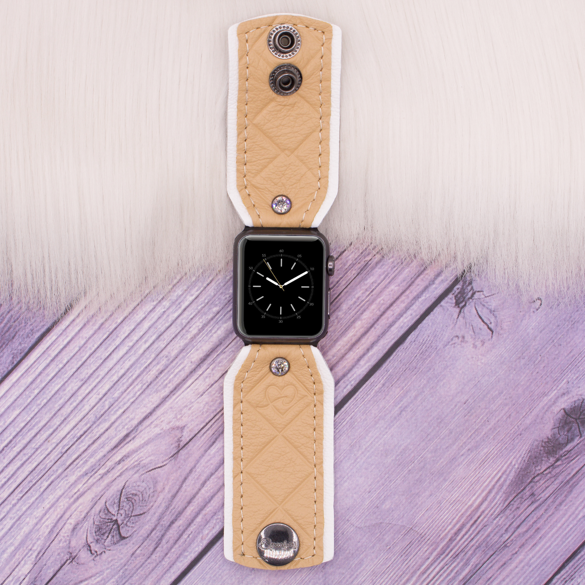 Buy Apple Watch Band Louis Vuitton Online In India -  India