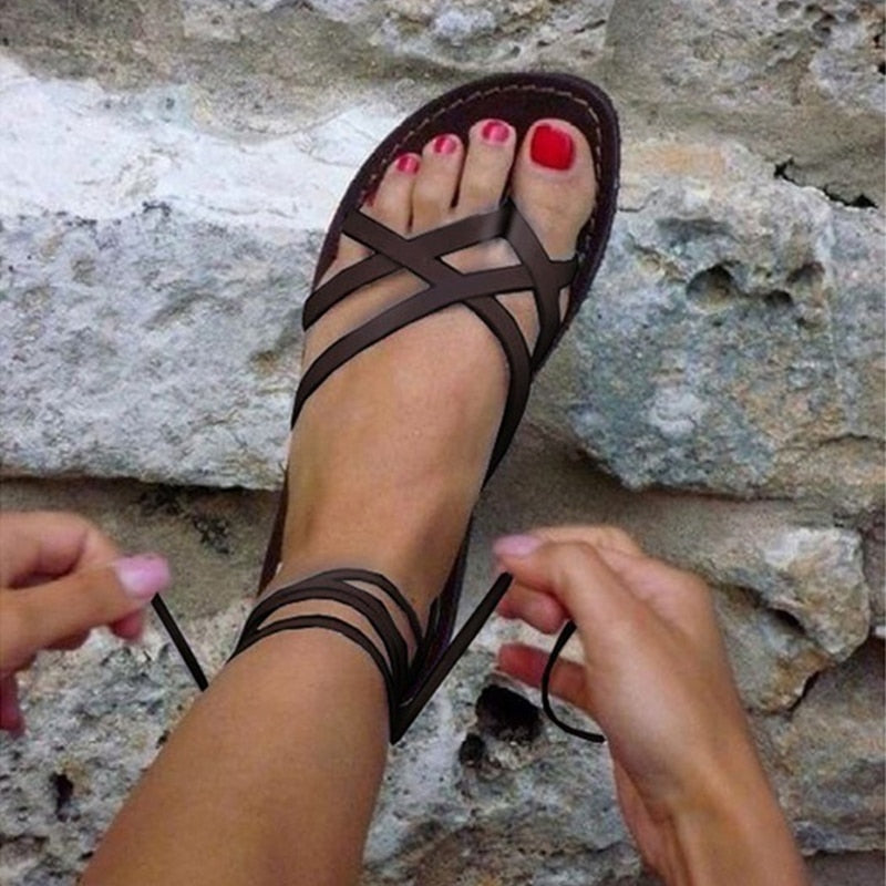 comfortable strappy shoes