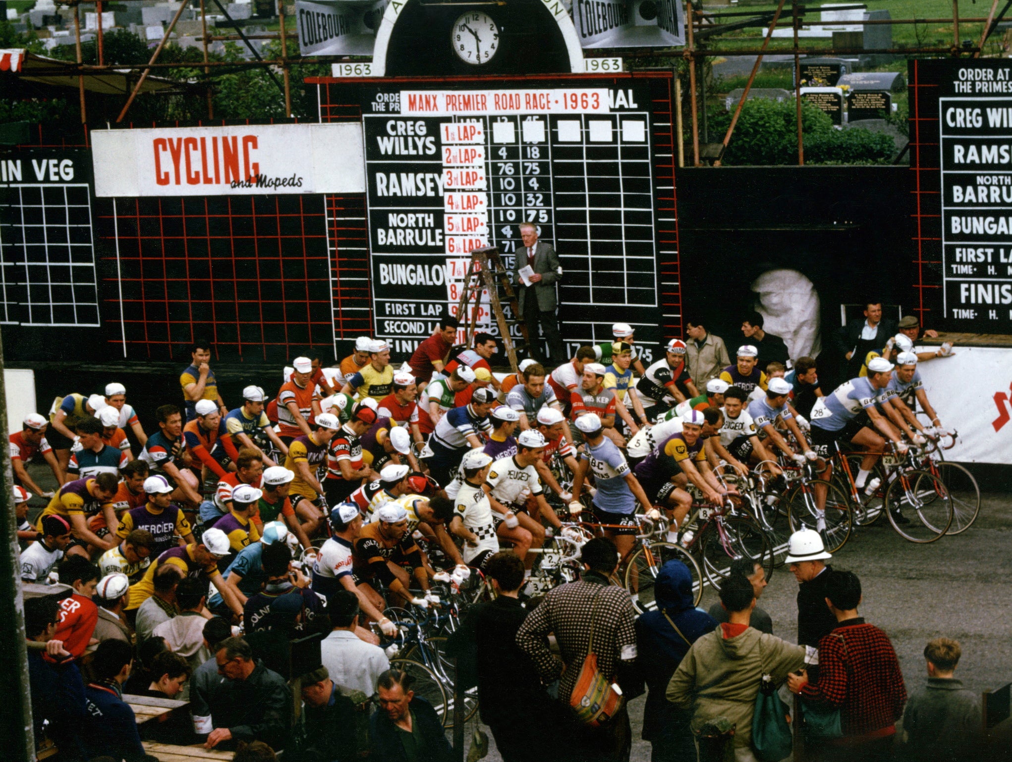 Start of 1963 Manx Premier, with Tom Simpson in Peugeot BP jersey front and centre, Rik Van Looy on Tom's left in blue. 2042