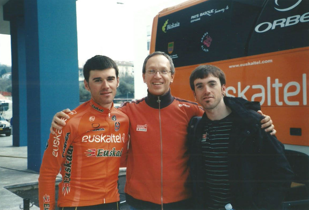 Robert with Ivàn Velasco and Ion Izagirre at the 2011 edition of Tirreno - Adriatico.