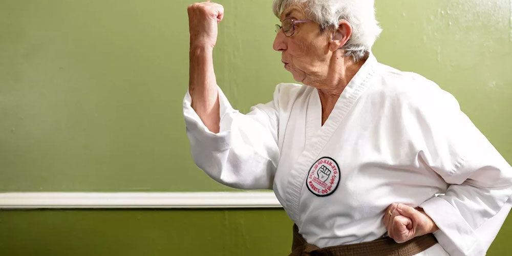 Soy demasiado mayor para empezar a aprender karate? - Blog MARXIAL
