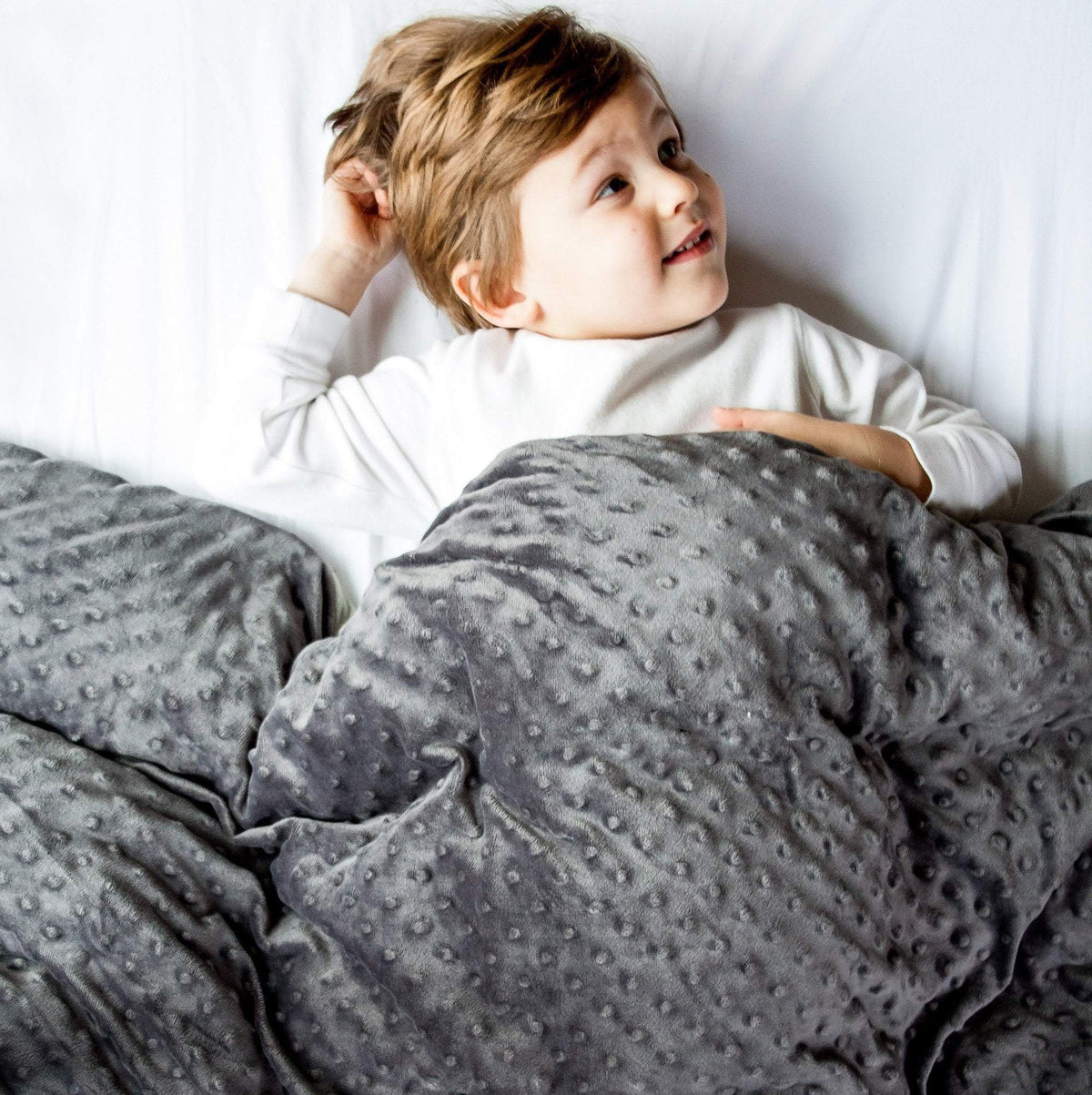 Buy a Weighted Blanket for Kids | FREE Shipping | Harkla