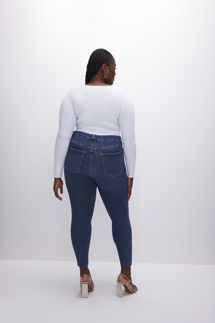 GOOD LEGS SKINNY CROPPED JEANS | BLUE835 View 8 - model: Size 16 |