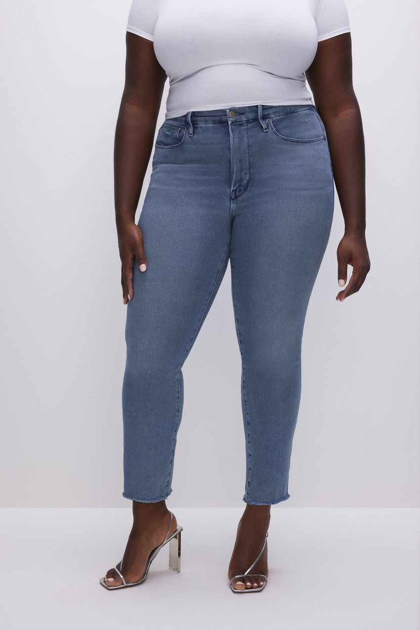 GOOD LEGS STRAIGHT JEANS | BLUE449 View 7 - model: Size 16 |