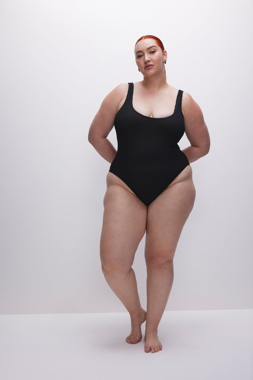 ALWAYS FITS MODERN TANK SWIMSUIT | BLACK001 View 6 - model: Size 16 |