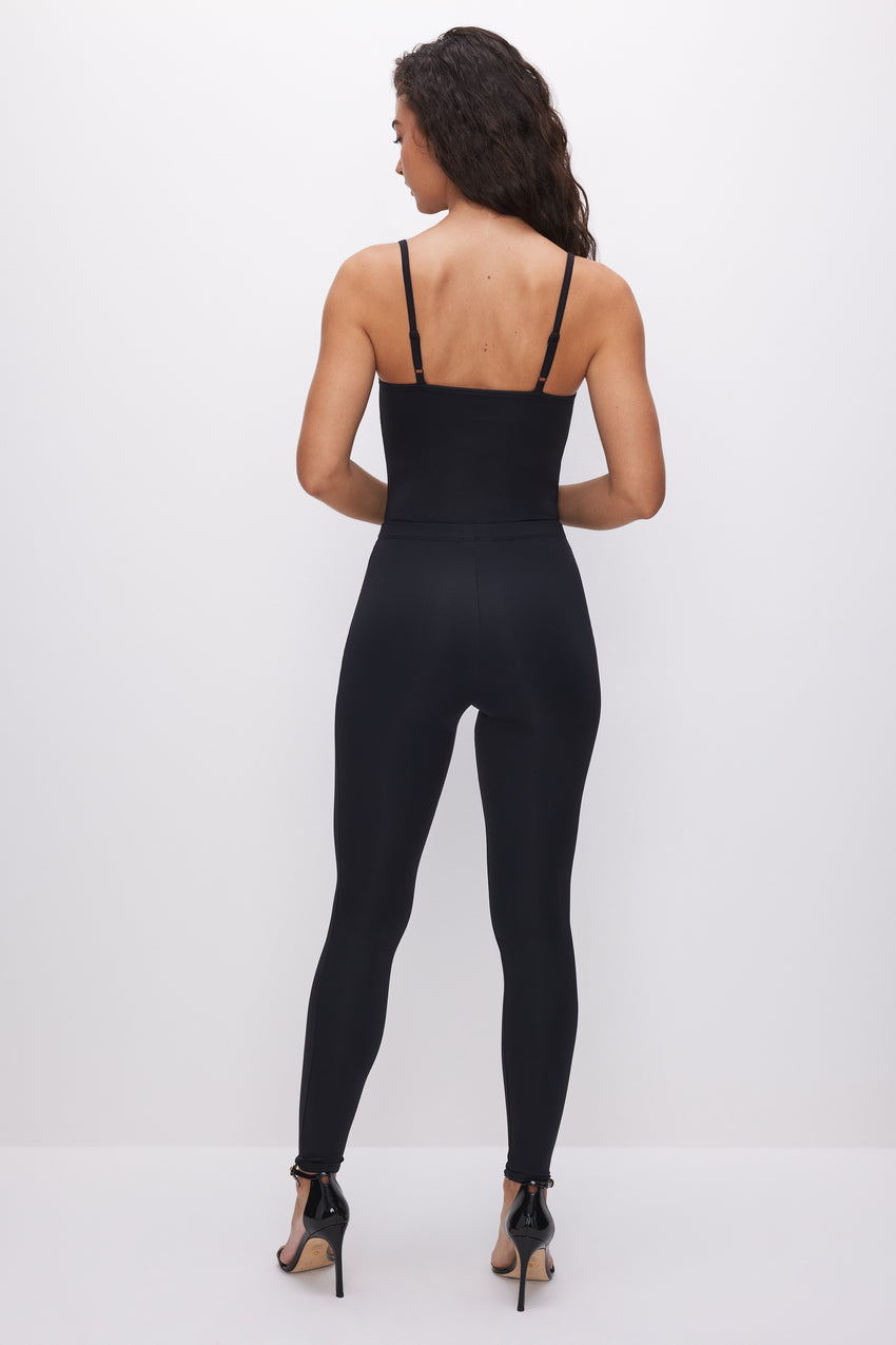 SCUBA PULL-ON LEGGINGS | BLACK001 View 5 - model: Size 0 |