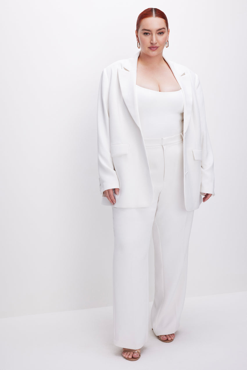 LUXE SUITING COLUMN TROUSERS | IVORY001 View 3 - model: Size 16 |