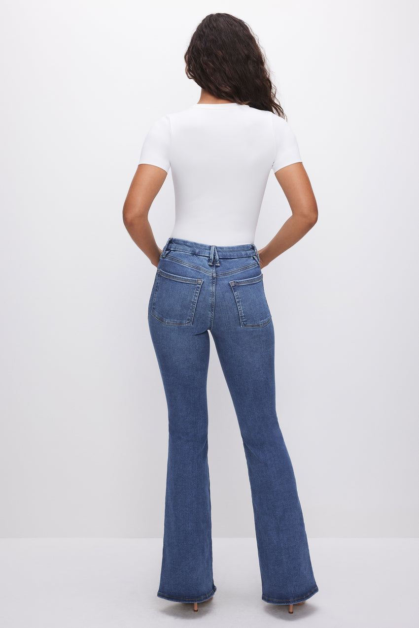 POWER STRETCH PULL-ON FLARE JEANS | INDIGO490 View 3 - model: Size 0 |
