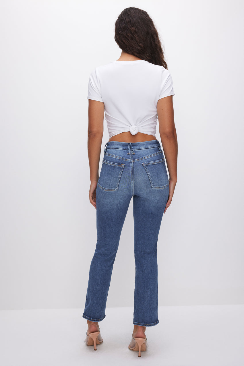 POWER STRETCH PULL-ON STRAIGHT JEANS | INDIGO490 View 4 - model: Size 0 |