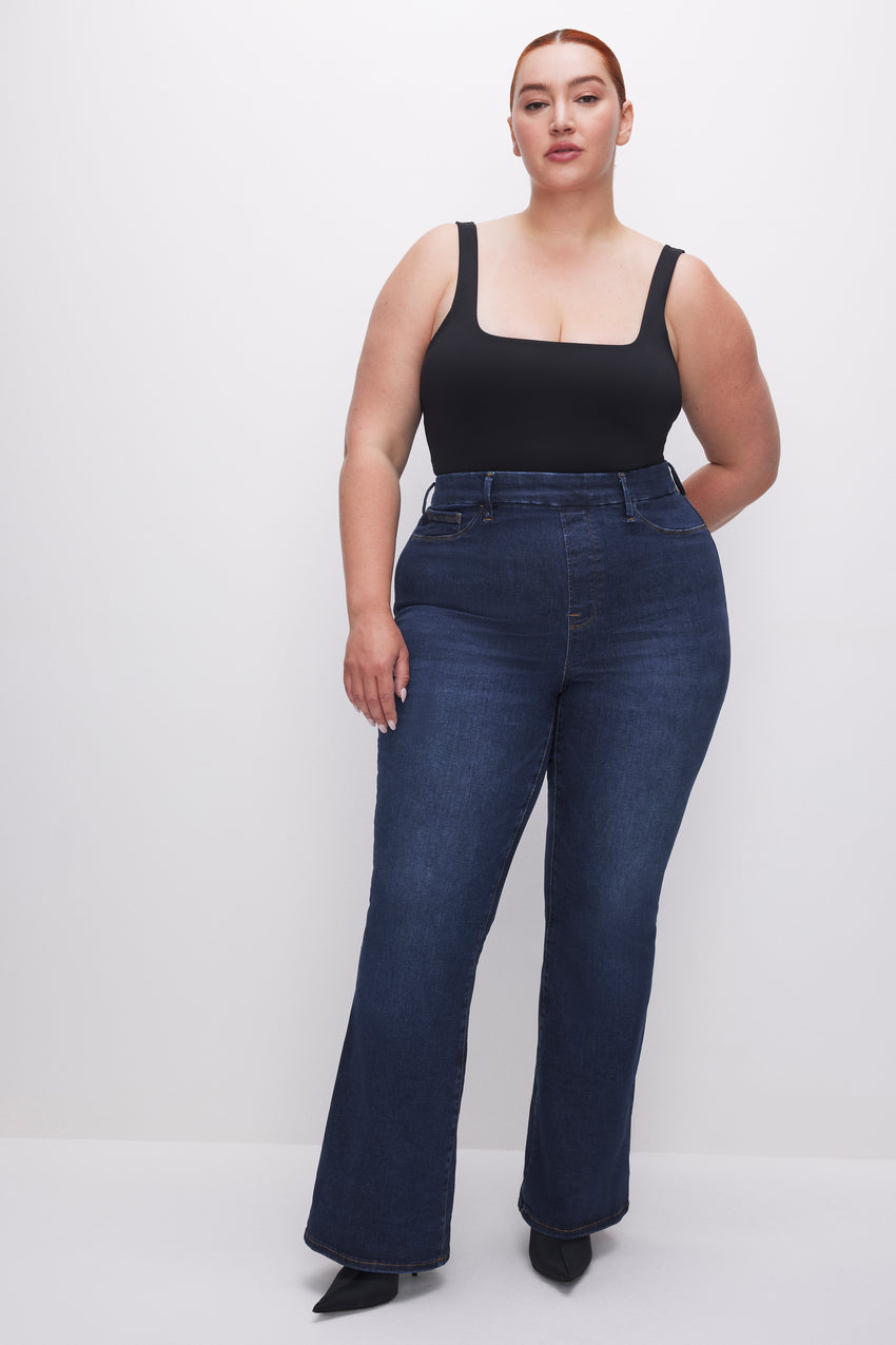 POWER STRETCH PULL-ON FLARE JEANS | INDIGO491 View 7 - model: Size 16 |
