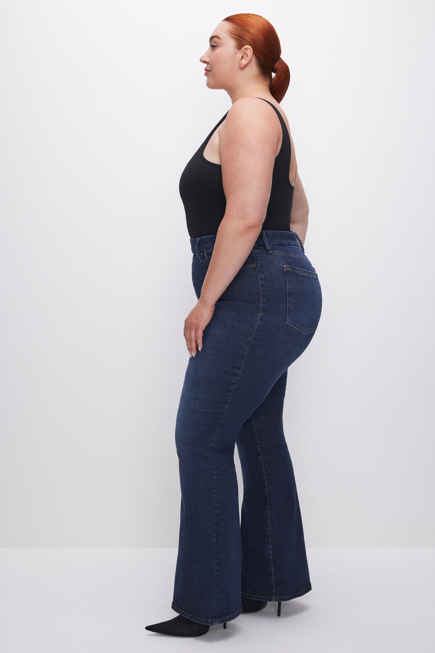 POWER STRETCH PULL-ON FLARE JEANS | INDIGO491 - GOOD AMERICAN