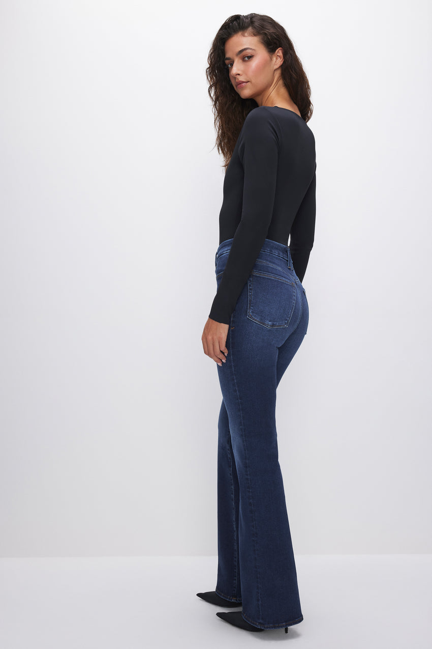 ALWAYS FITS GOOD CLASSIC BOOTCUT JEANS | INDIGO446 View 7 - model: Size 0 |