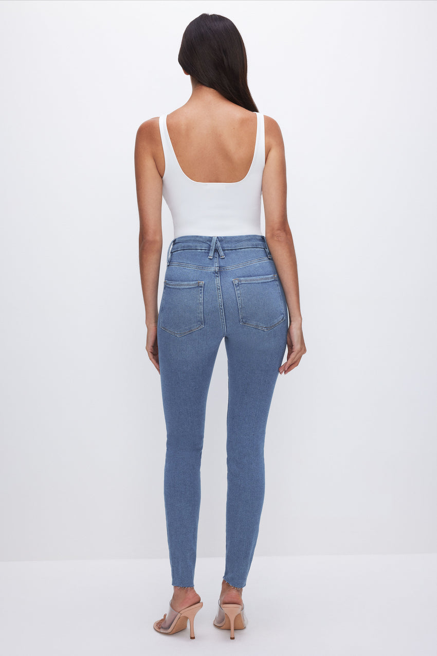 GOOD LEGS SKINNY JEANS | BLUE655 View 4 - model: Size 0 |