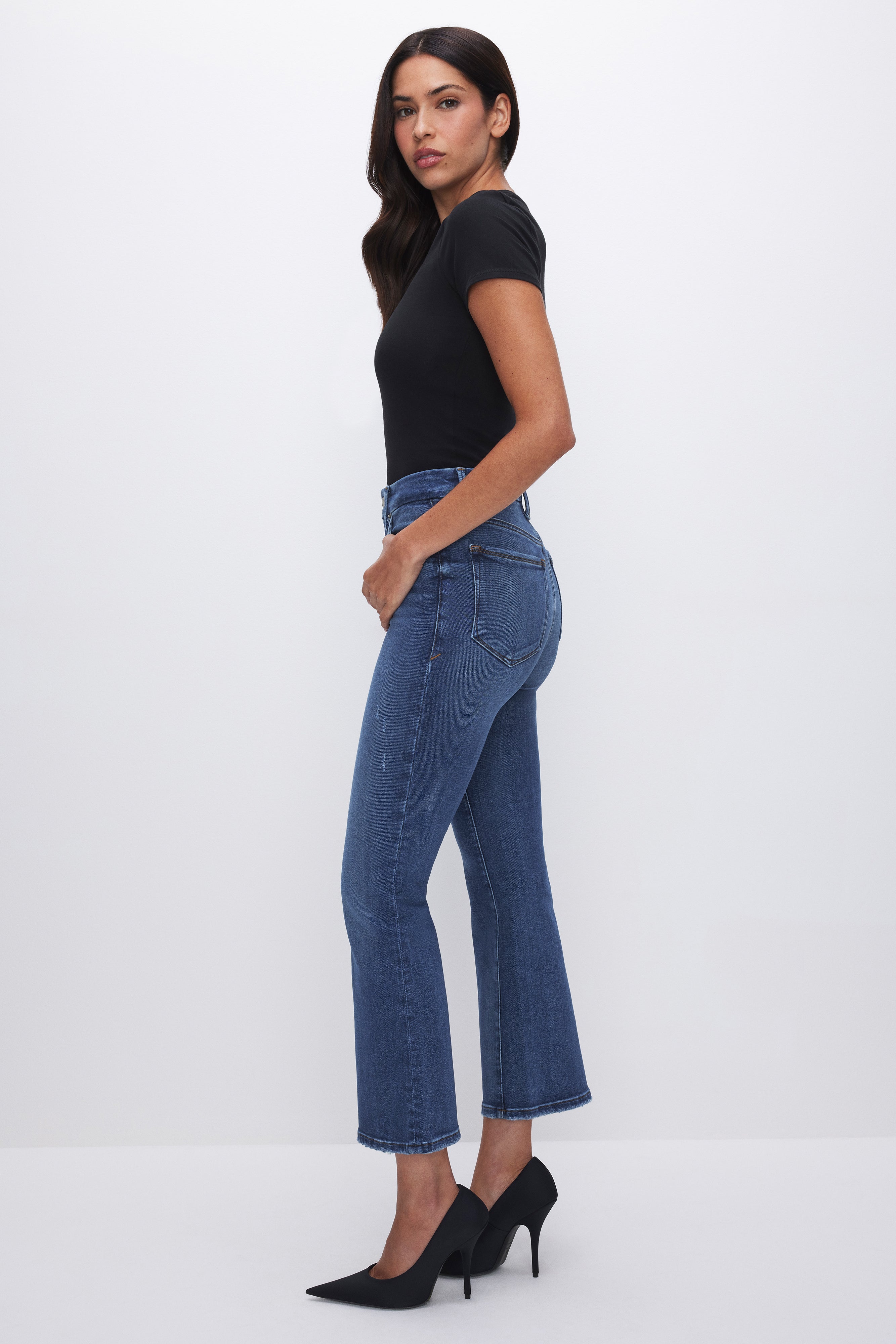 GOOD LEGS LIGHT COMPRESSION CROPPED MINI BOOT JEANS | INDIGO721