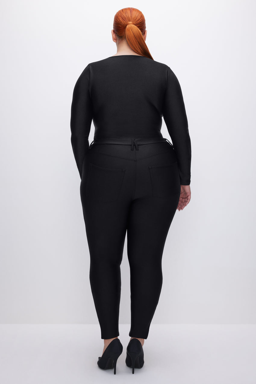 COMPRESSION SHINE GOOD WAIST LEGGINGS | BLACK001 View 7 - model: Size 16 |