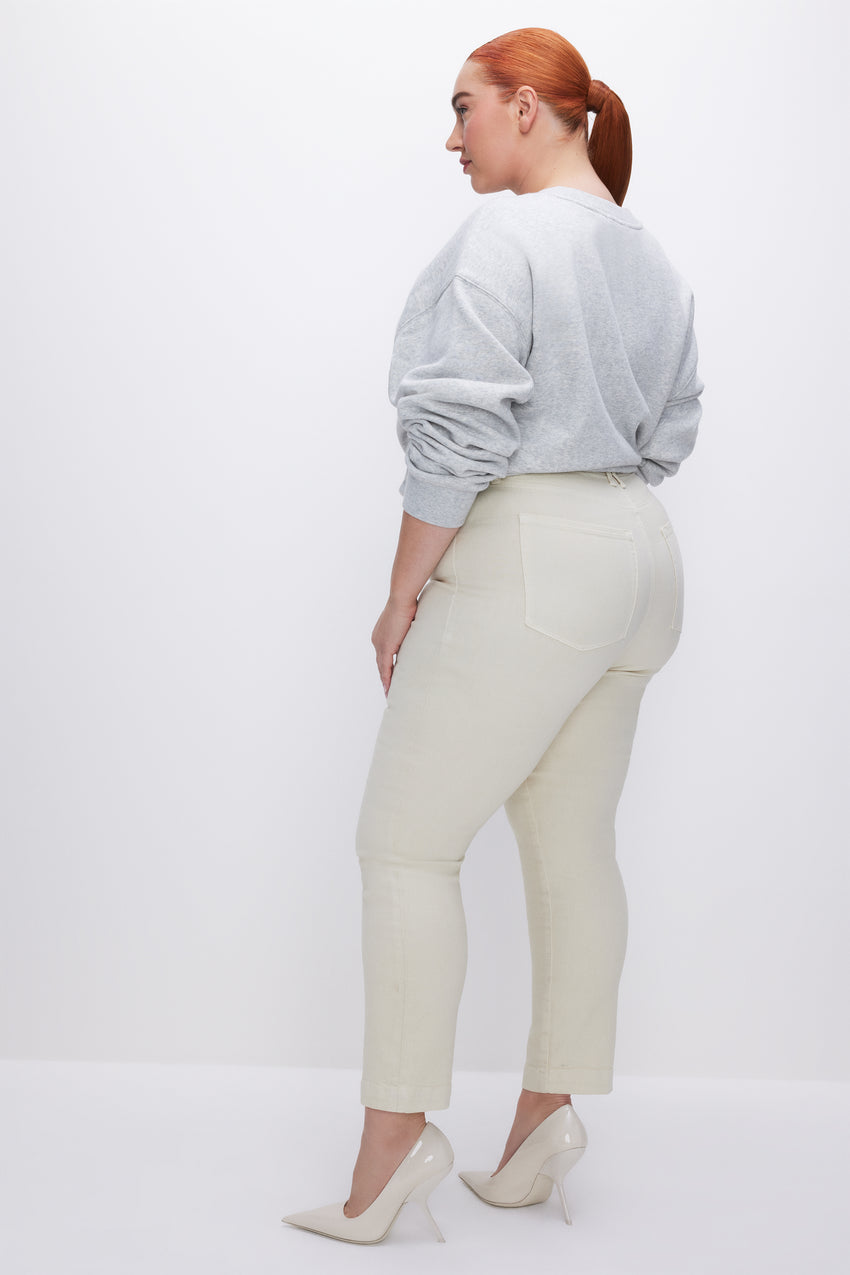 GOOD CLASSIC SLIM STRAIGHT JEANS | BONE001 View 3 - model: Size 16 |