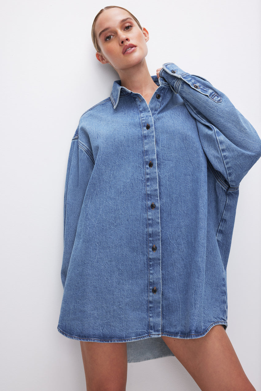 OVERSIZED DENIM SHIRT | INDIGO599 View 7 - model: Size 0 |