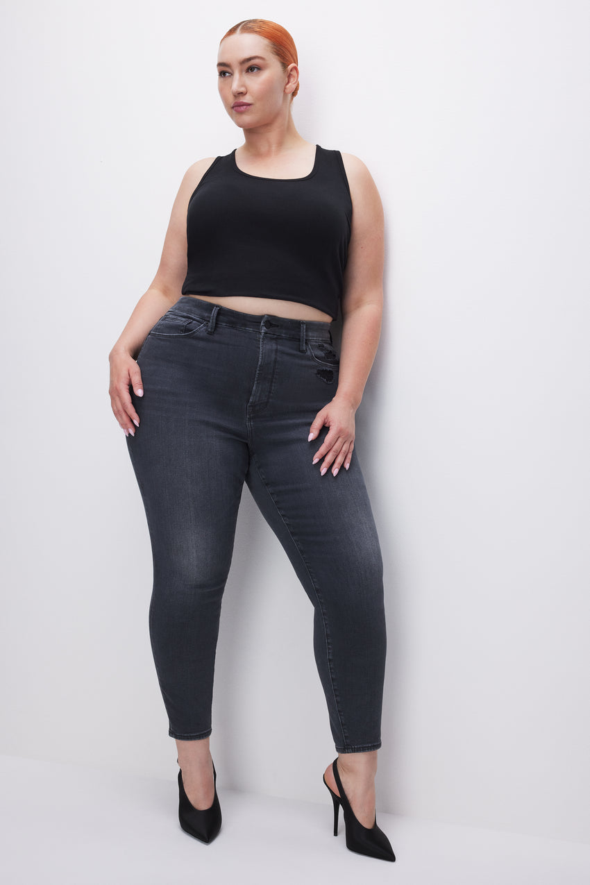 ALWAYS FITS GOOD LEGS SKINNY CROPPED JEANS | BLACK325 View 6 - model: Size 16 |